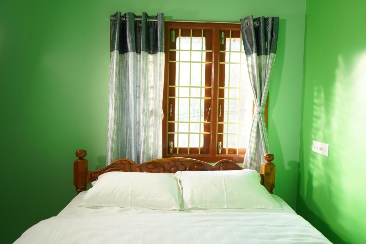 Ssk Home Stay Puducherry Buitenkant foto
